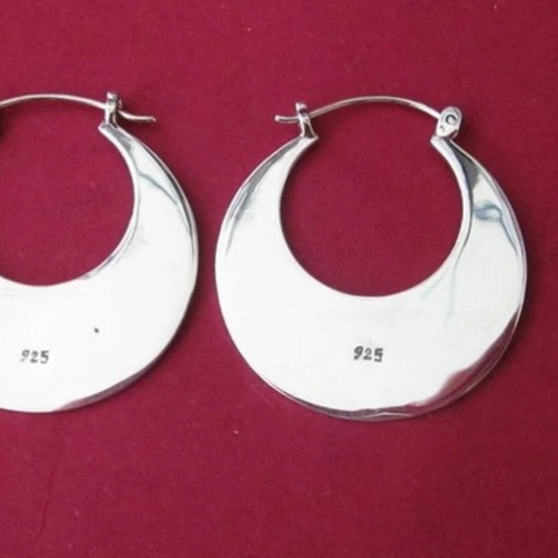 BKBK Textured Dot Crescent Lar - Travel Accessories Market review and price
